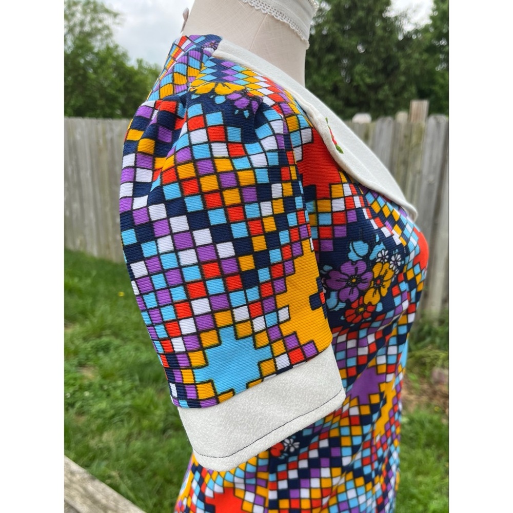 Vintage 60s Mod Colorful Floral Geometric Wide Collar Button Up Shirt - Picture 6 of 13